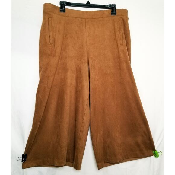 Chico's Women's Faux Suede Cropped Pants-Autumn Brown- Size See Measurements - Picture 1 of 6
